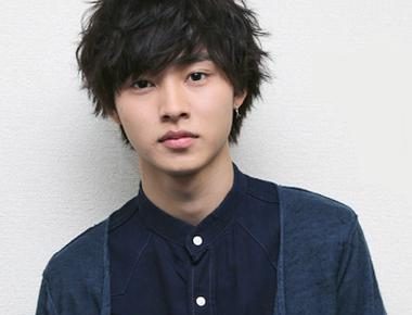 山崎賢人